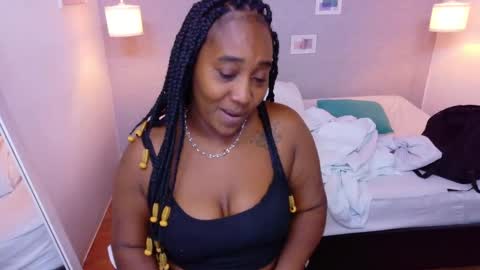 Snapshot of kiara_evanss chatting on September 2025 03:21:01 AM Kiara online show from September 2025 03:21:01 AM