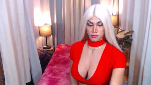 kiara_trans online show from March 2026 03:25:02 AM