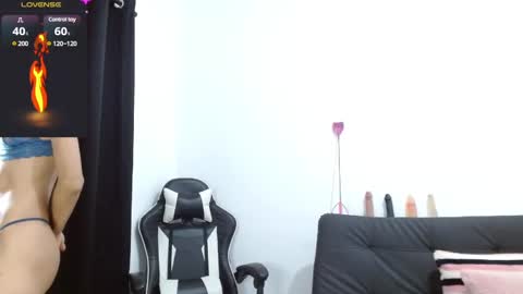 Snapshot of kiararider chatting on February 2025 07:17:02 PM KiaraRider online show from February 2025 07:17:02 PM