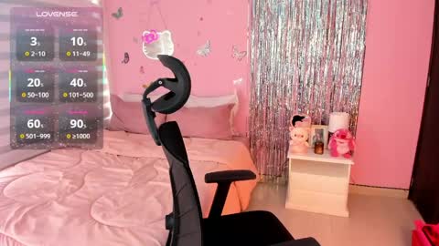 Kiarielle online show from April 2026 07:39:01 PM