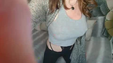 Kia Rose online show from February 2026 12:42:01 AM