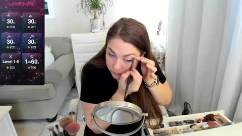 Snapshot of kierareines chatting on January 2025 10:51:01 PM Kiera Reines online show from January 2025 10:51:01 PM