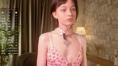 Snapshot of kieshaswymer chatting on November 2025 01:15:02 AM Vanessa online show from November 2025 01:15:02 AM