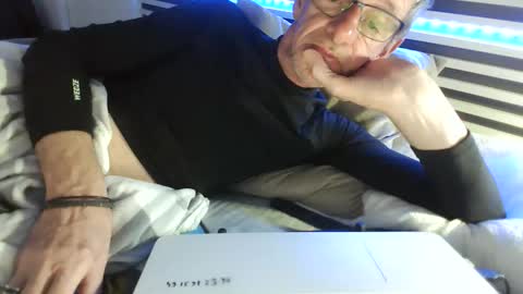 Snapshot of kiki3366 chatting on January 2026 07:11:01 PM kiki3366 online show from January 2026 07:11:01 PM