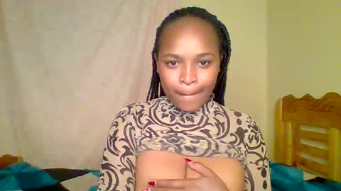 Snapshot of kiki_beby chatting on May 2026 10:48:02 PM Angela online show from May 2026 10:48:02 PM