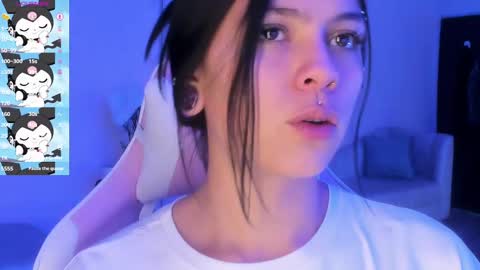 kIKI online show from January 2025 10:22:02 AM