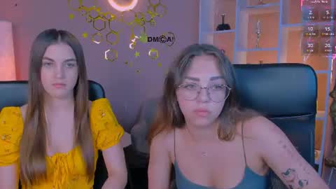 Snapshot of kiki_swan chatting on July 2026 12:18:02 PM kiki_swan online show from July 2026 12:18:02 PM