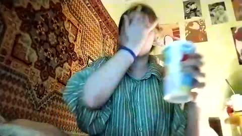 kikibang_ online show from April 2026 06:47:01 PM