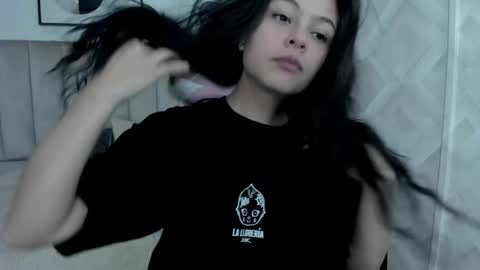 Kikii  online show from May 2026 09:41:02 PM