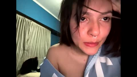 kikilove15 online show from May 2026 02:27:02 AM