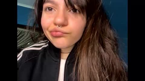 kikilove15 online show from June 2026 07:58:02 PM