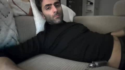 kikkus01 online show from March 2026 08:46:02 PM