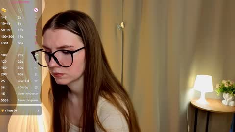 Snapshot of kileymith chatting on November 2025 06:17:02 AM ZofiaLiya online show from November 2025 06:17:02 AM