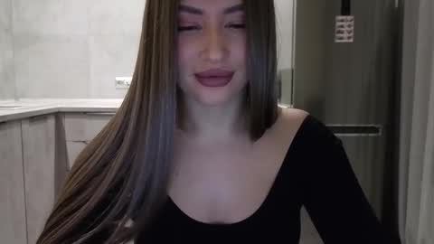 EvaAnna online show from February 2026 08:56:02 PM