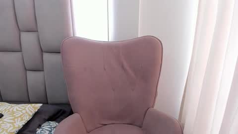 Ana      online show from February 2025 02:24:01 PM