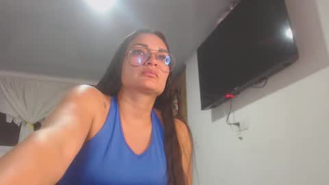 Snapshot of killey_saints chatting on April 2026 01:12:02 AM killey online show from April 2026 01:12:02 AM