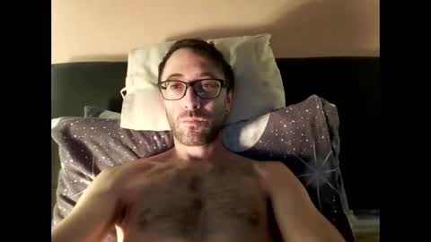 kingstoned online show from November 2025 06:06:01 PM