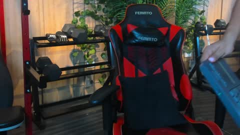 Kim online show from December 2024 04:03:02 PM