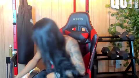 Kim online show from March 2025 01:18:01 PM