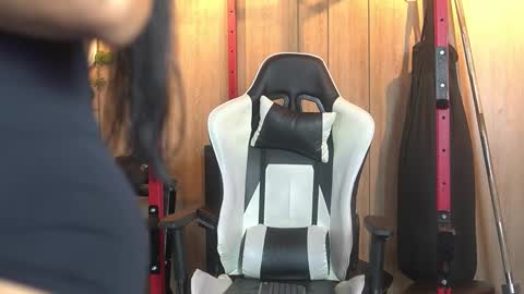 Kim online show from March 2026 12:41:01 PM