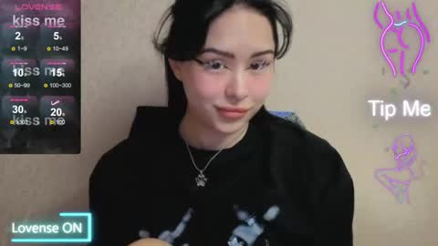 Kim online show from April 2026 09:28:01 PM