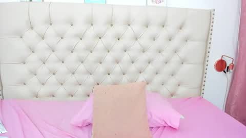 kim_eli online show from January 2025 01:43:01 AM