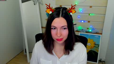 Kim online show from December 2024 01:43:02 PM