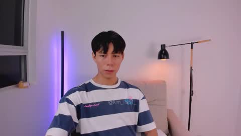 Kim Lian online show from February 2026 10:35:01 AM