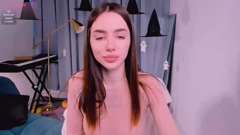 KIM online show from October 2025 06:03:01 AM