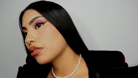 kim_mouth17 online show from June 2026 05:43:02 AM
