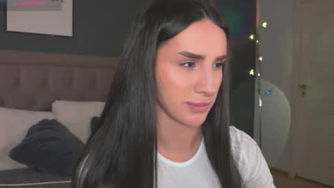 Kim Oberlin online show from December 2025 11:04:02 AM