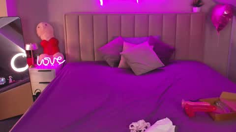 kimberlly_smith online show from March 2026 11:55:02 PM