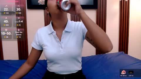 Snapshot of kimberly18cute chatting on June 2026 12:01:02 AM KIMBER online show from June 2026 12:01:02 AM