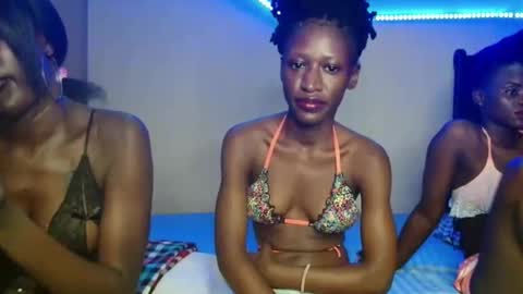 Kimberly online show from December 2025 04:48:02 PM