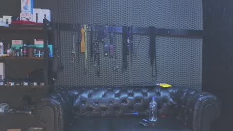 Snapshot of kimberly_swan_ chatting on January 2025 09:03:01 PM KIMBERLY SWAN online show from January 2025 09:03:01 PM