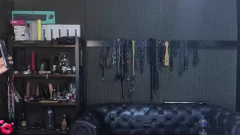 Snapshot of kimberly_swan_ chatting on November 2025 06:02:01 PM KIMBERLY SWAN online show from November 2025 06:02:01 PM