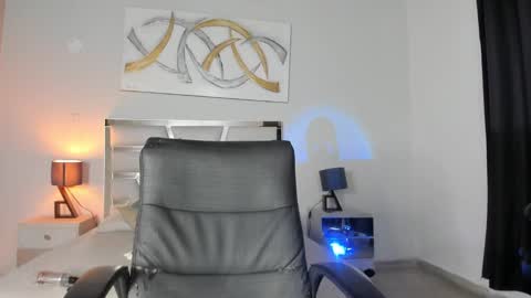 kimberly online show from January 2025 11:53:02 PM