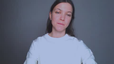 Kimberly online show from November 2025 07:36:02 AM