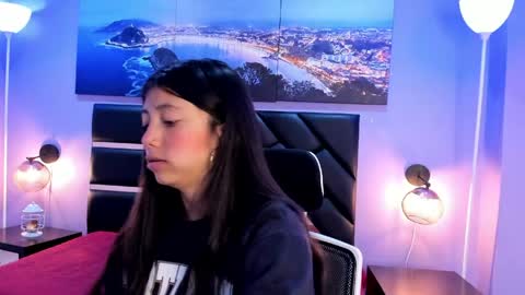 Kimberly Villalobos online show from April 2026 11:16:01 AM