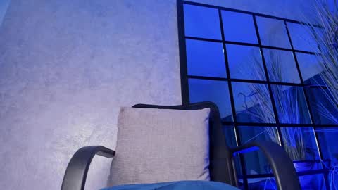 Kim online show from December 2024 01:45:01 PM