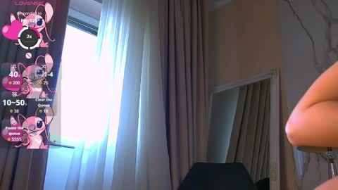 kimdessire online show from April 2026 02:22:01 PM