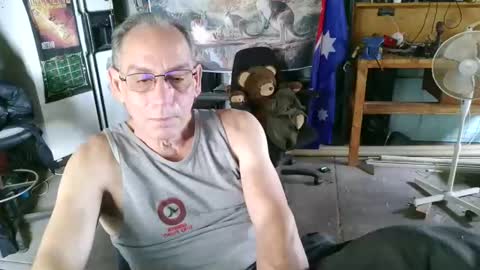 kimintheshed online show from March 2026 08:58:02 AM