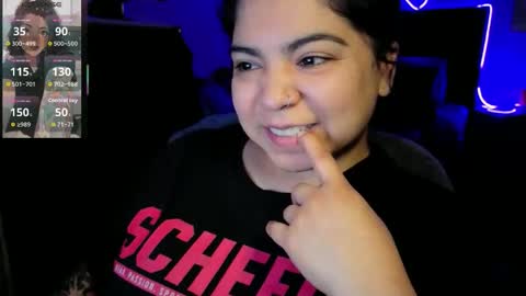Snapshot of kimmiakiss22 chatting on May 2026 03:01:02 AM Kimmi online show from May 2026 03:01:02 AM