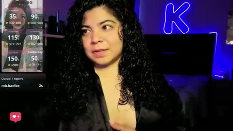 Snapshot of kimmiakiss22 chatting on June 2026 12:37:01 AM Kimmi online show from June 2026 12:37:01 AM