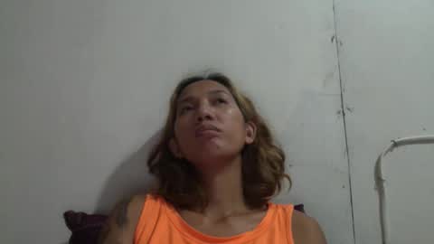 kimmk73644 online show from December 2025 01:14:01 AM