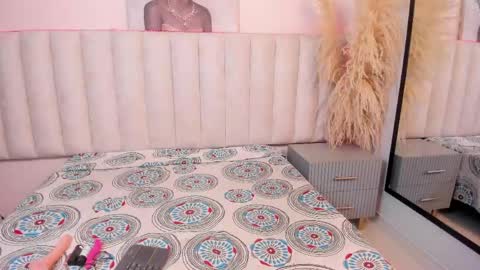 Snapshot of kimmy_bolton chatting on April 2026 03:08:02 AM kimmy_bolton online show from April 2026 03:08:02 AM