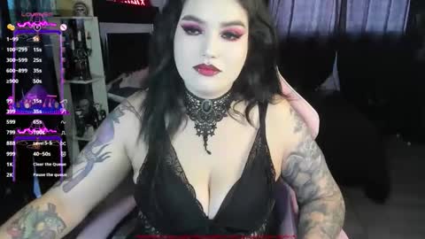 Snapshot of kimmy_vampire666 chatting on May 2026 06:38:01 PM Kim online show from May 2026 06:38:01 PM