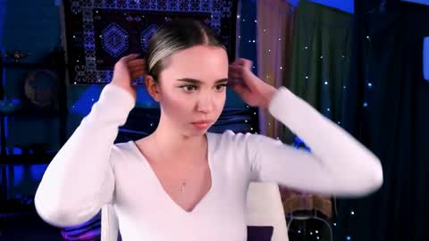 kimporins online show from April 2026 12:07:01 PM