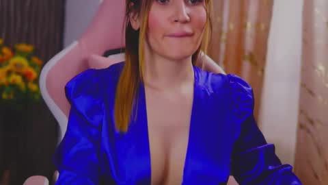 KimSkye online show from February 2025 07:12:02 AM