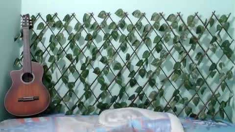 Kim and Zuka online show from January 2025 02:51:01 AM